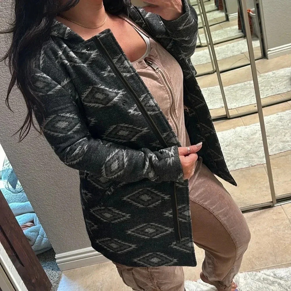 VINTAGE Levi's Wool Jacket Navajo - Picture 1 of 7